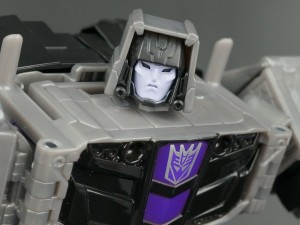 Transformers News: New Gallery: Combiner Wars Motormaster