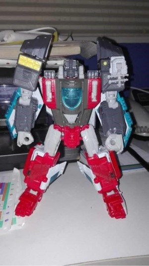 Transformers News: Possible Titans Return Broadside figure revealed