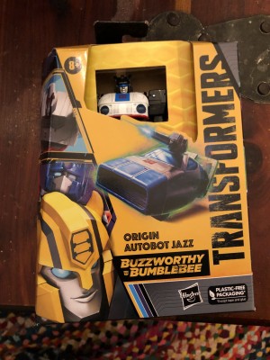 Transformers News: Transformers Origin Jazz Out in the US