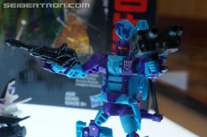 Transformers News: #BotCon2016 Generations Combiner Wars Box Sets: Victorion and G2 Bruticus