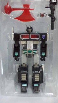 Transformers News: In-Hand Images: Takara Tomy Transformers Masterpiece MP-10B Black Convoy