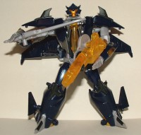Transformers News: Transformers Prime Voyager Dreadwing Pictorial Review