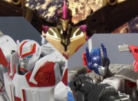 Transformers News: In Hand Images of Transformers Prime AM -01 Optimus Prime,  AM-04 Ratchet and AM - 06 Skywarp