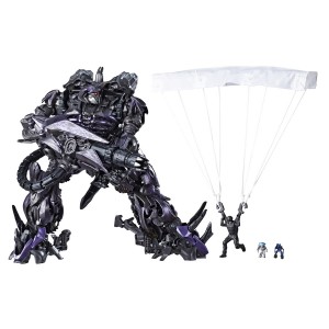Transformers News: New Stock Images of Studio Series Leaders Shockwave and Scavenger