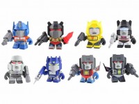 Transformers News: Transformers 3" Vinyl Figure Series 01 Color Images