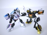Transformers News: In-Hand Images: Million Publishing's Exclusive Stepper and Campaign Arms Microns