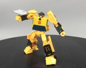 Transformers News: Transformers Earthrise Sunstreaker Video Review
