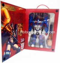 Transformers News: In-Package Images: Transformers Platinum Edition Ultra Magnus