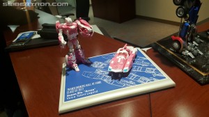 Transformers News: #HASCON 2017 Transformers Hall of Fame Susan Blu Induction Ceremony