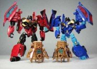 Transformers News: In-Hand Images: Takara Tomy Transformers Prime Arms Micron AM-30 Rumble, AM-31 Frenzy, & AM-32 Wild Rider