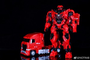 Transformers News: Hasbro China JingDong exclusive Generations JD Red Knight