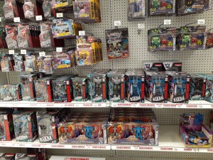 Transformers News: Transformers Earthrise Thrust, Runabout and New Ectotron Found at Canadian Toysrus Stores