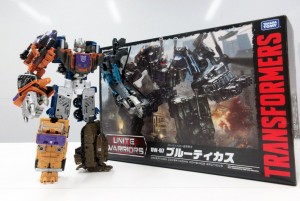 Transformers News: In-Hand - Takara Tomy Transformers Unite Warriors UW07 Bruticus