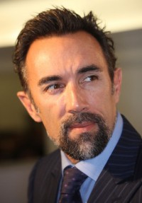 Transformers News: Francesco Quinn, Voice of DOTM's Dino, Has Passed Away