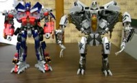 Transformers News: Another Video Review of Leader Starscream