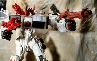 Transformers News: Creative Roundup, August 18, 2013