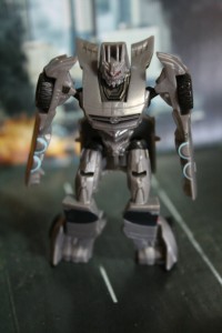 Transformers News: Additional Images of Cyberverse Legion Class Soundwave