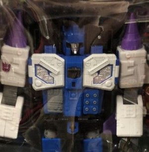 Transformers News: Steal of a Deal: Titans Return Overlord Going For 19$ at Ollie's Stores