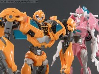 Transformers News: New Transformers Prime galleries: NYCC exclusive set (Bumblebee, Arcee, Jack, and Raf)