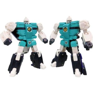 Transformers News: Takara Tomy LG61 Decepticon Clones Instruction Error Revised