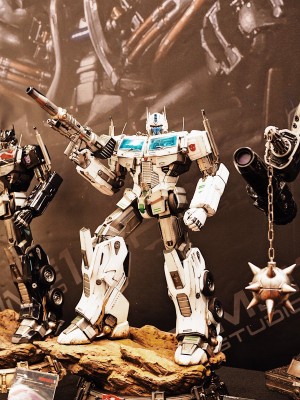 Transformers News: Wonderfest 2017- Prime 1 Studio Gold Variants of Optimus, Megatron, Movie Galvatron and White Prime #tfワンフェス17w