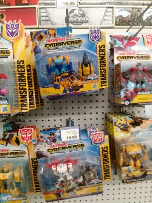 Transformers News: New Sightings in Canada with Transfomers Botbots Series 2 and Spark Armor Skybyte, Jetfire and More
