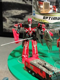 Transformers News: Toy Fair 2011 Coverage - Transformers Cyberverse Playsets and Commander / Legion Class Figures!