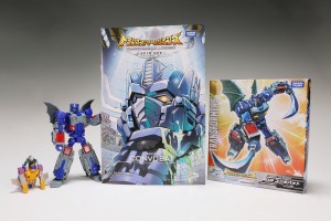 Transformers News: New Images of e-Hobby Exclusive Convobat
