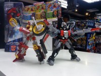 Transformers News: Toy Images of Generations Sky Shadow and Junkheap