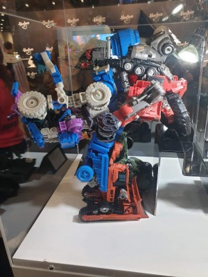 Transformers News: First Look at Studio Series Scrapper and Overload in Combined Devastator