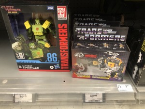 Transformers G1 Retro Bombshell and Ramhorn set found in Canada + Review