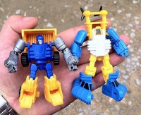 Transformers News: iGear Mini Warriors Rager and Spray Fully Painted