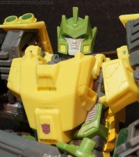 Transformers News: Video Review: Transformers Generations Voyager Class Springer