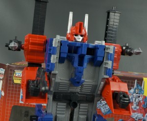 Transformers News: Seibertron.com Gallery Milestone: Over 300,000+ Images!!!