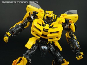 Transformers News: Transformers Movie Masterpiece MPM-3 Bumblebee Available at Toysrus.com