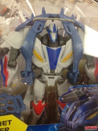 Transformers News: In-Package Images: Transformers Prime "Beast Hunters" Deluxe Smokescreen