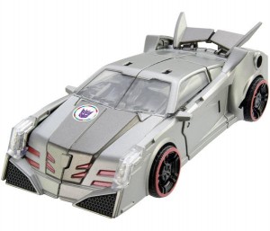 Transformers News: Official images of Takara Transformers TAV 28 Grand Vehicon General and TAV 27 Deployer Drift