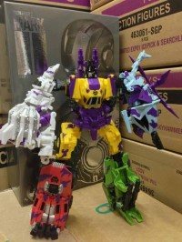 Transformers News: Transformers Fall of Cybertron G2 Bruticus In-Hand Image