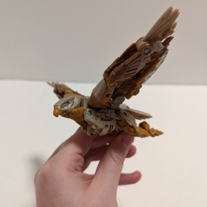 Transformers News: First Look at Deluxe Rise of the Beasts Airazor