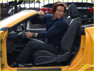 Transformers News: Transformers: The Last Knight - Mark Wahlberg Interview, Mini-Dinobots, Surprises