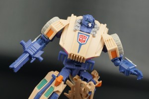 Transformers News: New Gallery: Club Subscription Service Fisitron