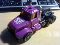Transformers News: Botcon 2012 - Shattered Glass G2 Prime!