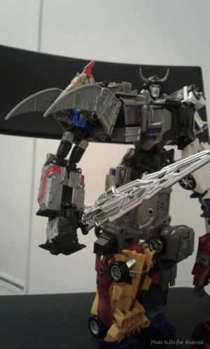 Transformers News: More In Hand Images of Transformers Power of the Primes Swoop and Slug Showing Combined Modes and Titan Master Ports