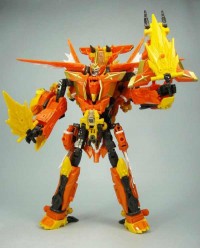 Transformers News: In-Hand Images: Takara Tomy Transformers Go! G10 Hishoumaru and G08 Budora