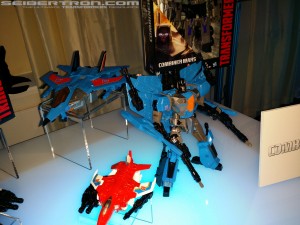Transformers News: NYCC 2014 Coverage - Hasbro Press Party: Combiner Wars, Leader Thundercracker