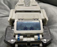 Transformers News: Images of Transformers: Age of the Primes Prima and Armada Red Alert