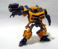 Transformers News: DOTM Video Reviews: Laserbeak, Mudflap, Nitro Bumblebee