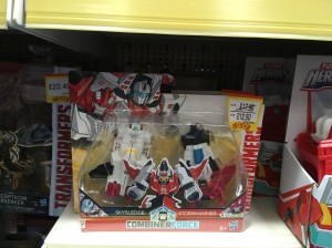 Transformers News: Transformers Robots in Disguise Combiner Force Crash Combiner Skyhammer Spotted at UK Retail