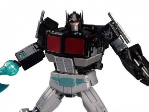Transformers News: New Video Review of Transformers Masterpiece MP-49 Black Convoy