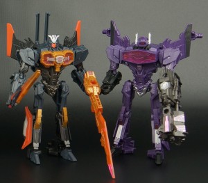 Transformers News: New Galleries: Generations TG-12 Air Raid and Arms Micron AM-29 Shockwave with Bido